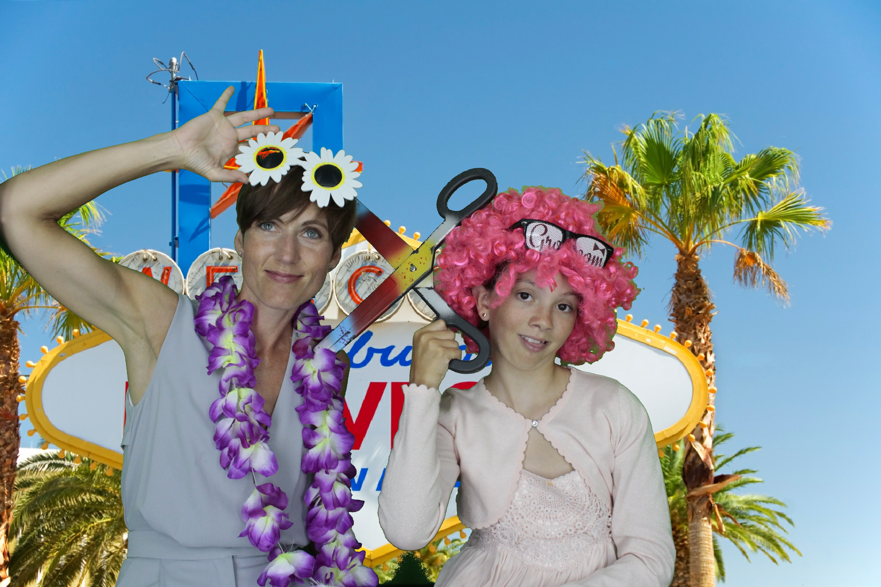 Rachel and Michael's Wedding | View more photos from the event at gallery.myphotoboothexperience.co.uk/u/MyPhotoBoothExperienceLtd/Rachel-and-Michaels-Wedding